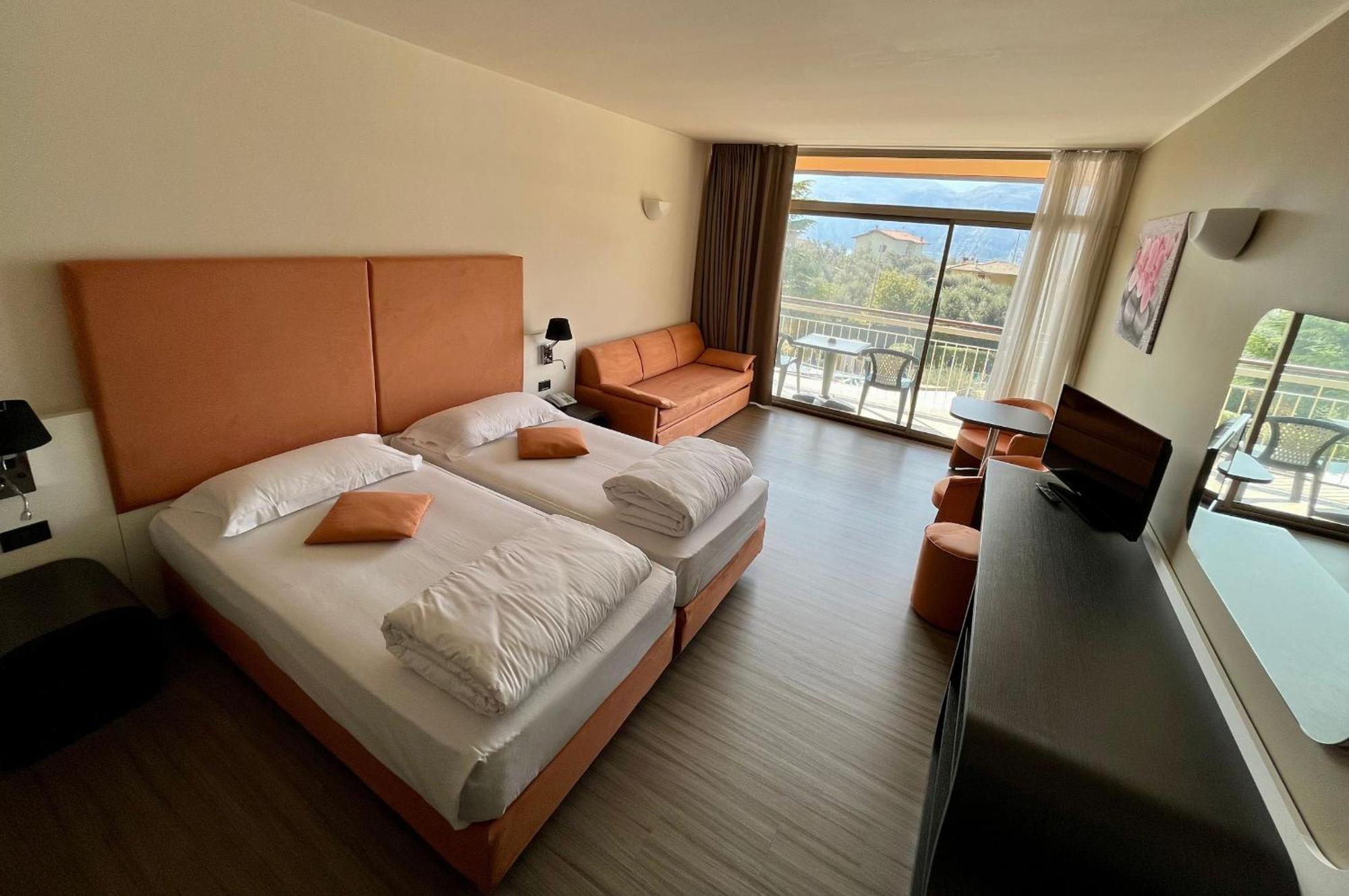 Majestic Palace Malcesine Phòng bức ảnh