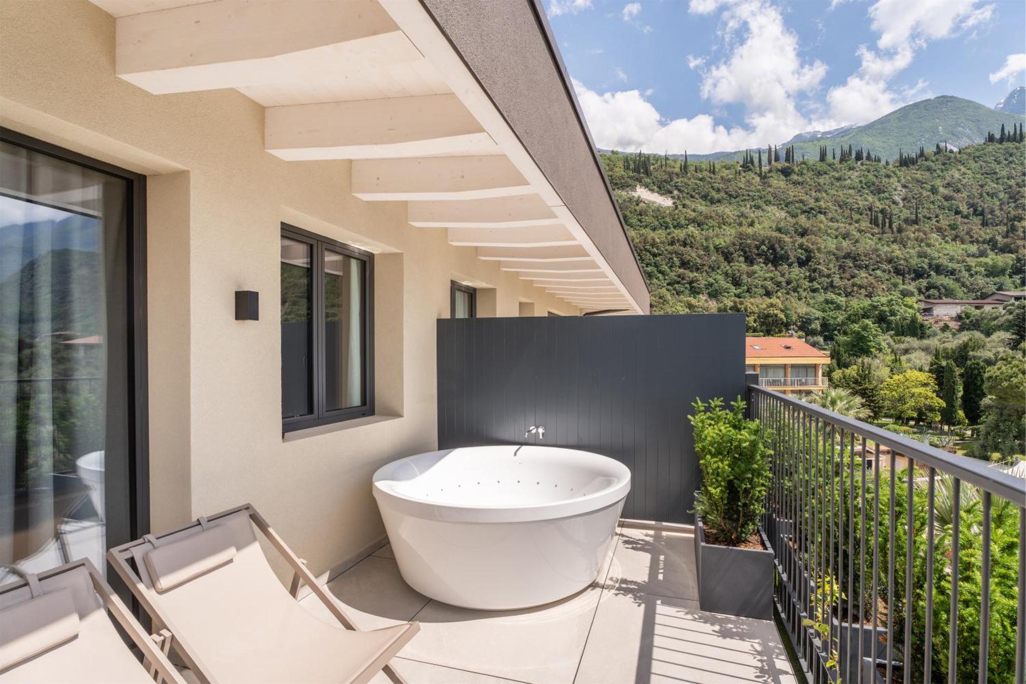 Majestic Palace Malcesine Ngoại thất bức ảnh