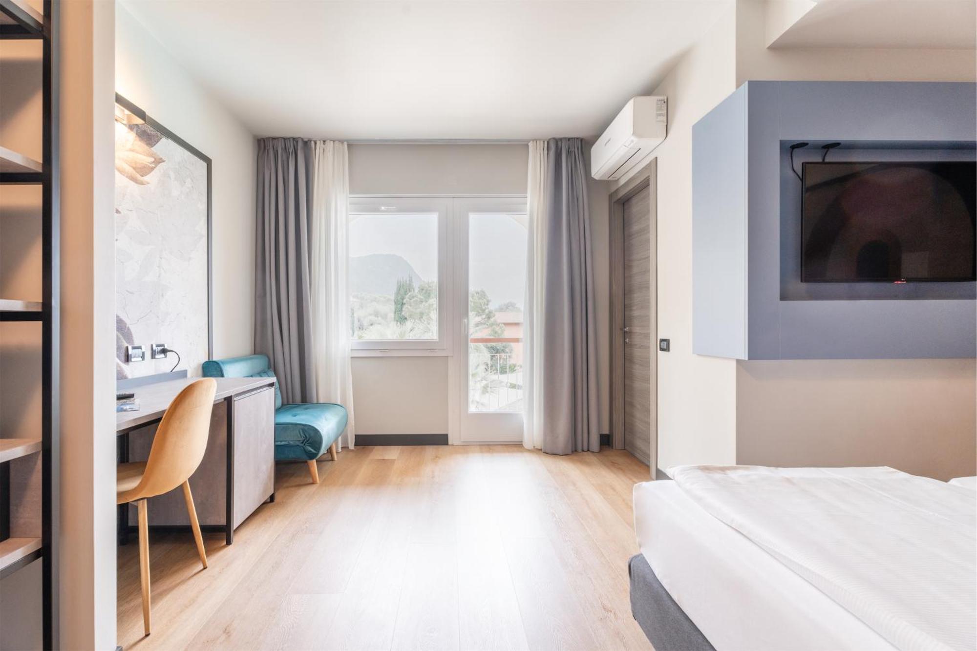 Majestic Palace Malcesine Phòng bức ảnh