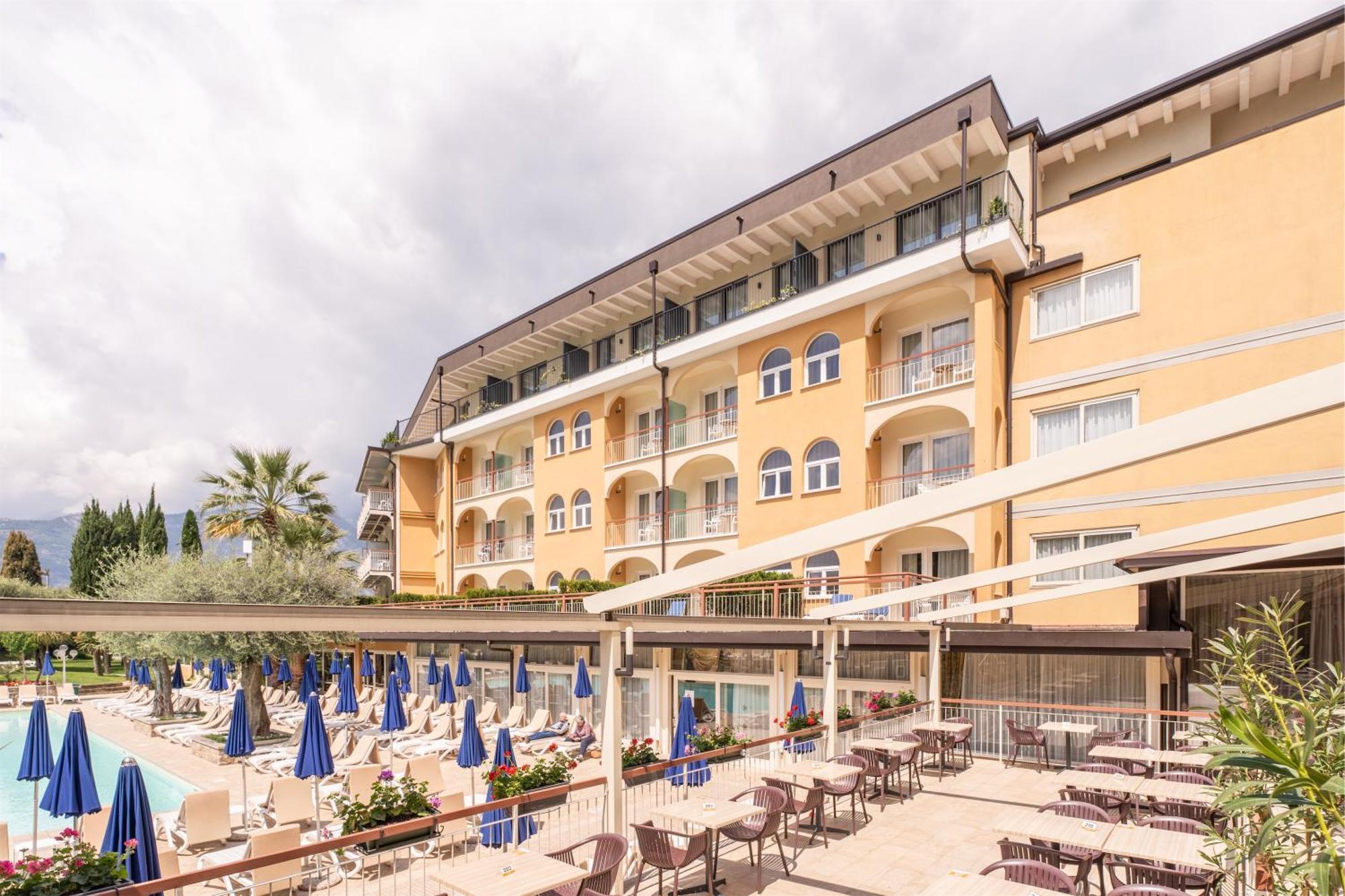 Majestic Palace Malcesine Ngoại thất bức ảnh